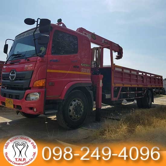 รถบรรทุกให้เช่าสมุทรปราการ ธนาภา ก่อสร้าง - ให้เช่ารถเฮี๊ยบ รถบรรทุกติดเครน ขนาด 5 ตัน